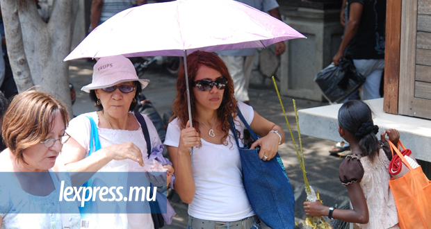 Météo: sortez vos parasols et vos crèmes solaires! 